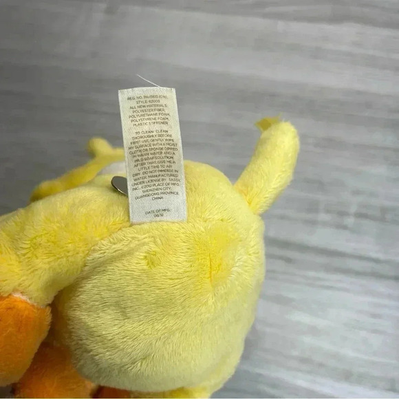 Carters Child of Mine Yellow Giraffe Musical Mobile Wind Up Baby Crib Plush Toy - Picture 9 of 9